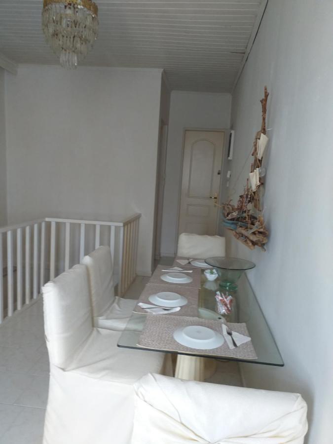 Roulas Cozy Apartments Artemida  Bagian luar foto