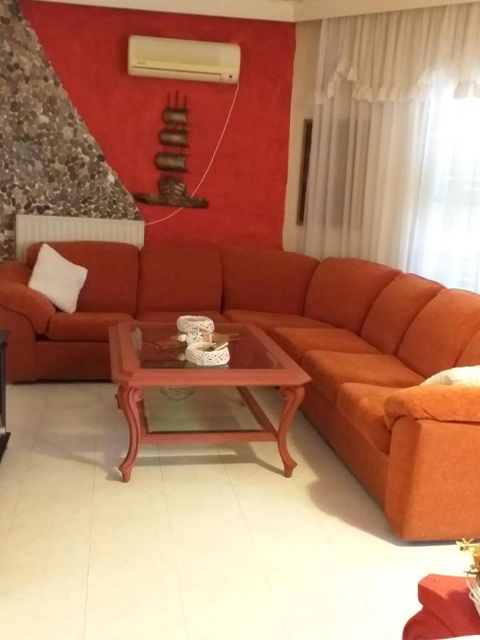 Roulas Cozy Apartments Artemida  Bagian luar foto